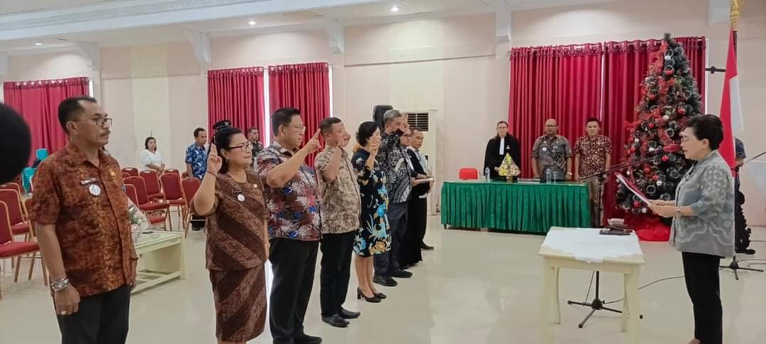 Pj. Bupati Kepulauan Sangihe dr.Rinny Tamuntuan Rotasi 5 Pejabat Tinggi Pratama