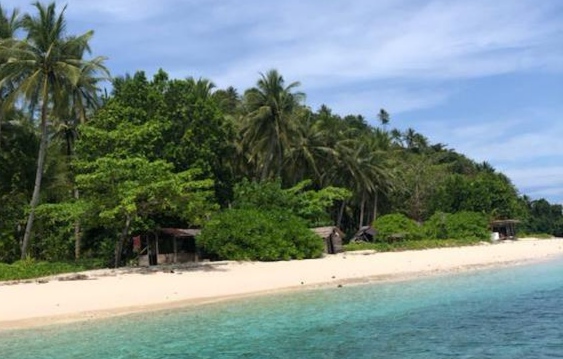 Pj. Bupati Sangihe Resmikan Tempat Cottage Serta Aula Kampung Para Lele Kecamatan Tatoareng