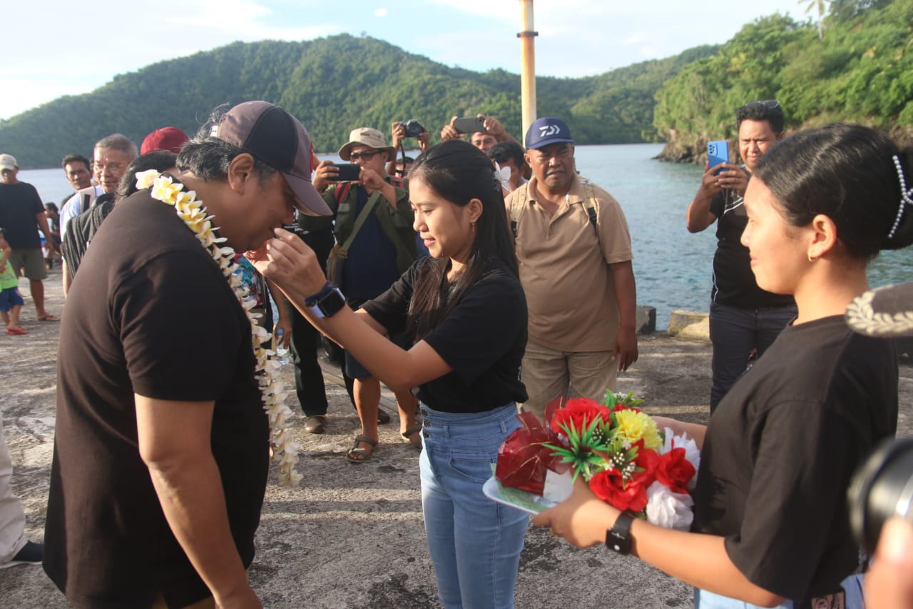 Albert Wounde : Tradisi Sake Maneke Akan Di Kembangkan Menjadi Budaya Unggulan Kampung Wisata Para